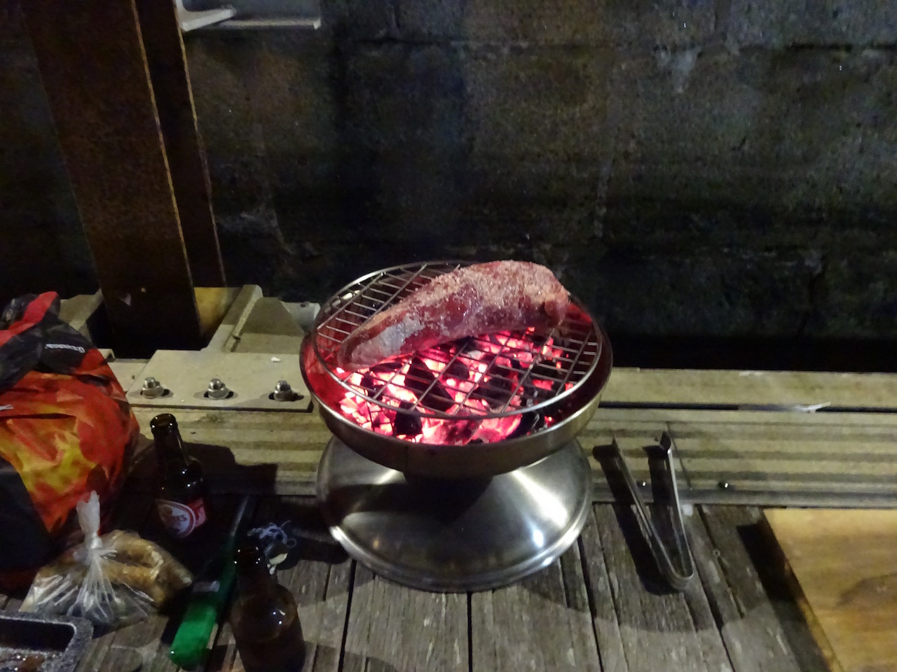 Grillen a la Christian - ein Schweizer zaubert nach brasilianischem Rezept über dem Feuer