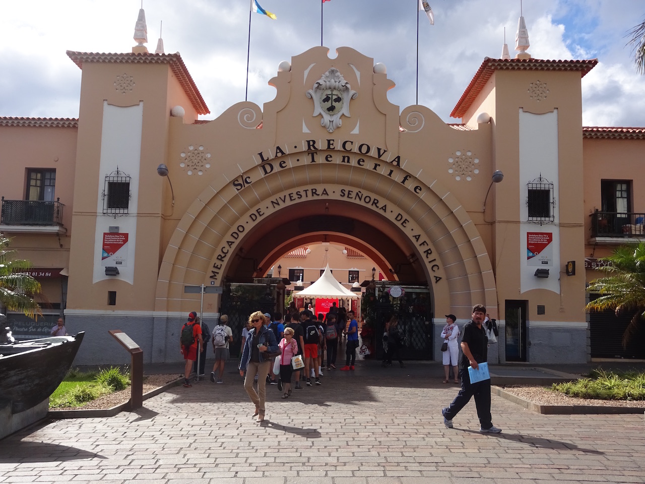 Eingang zum Wochenmarkt  in Santa Cruz de Tenerife